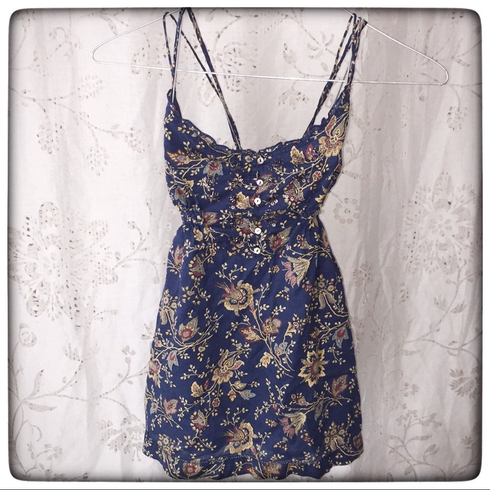 A&F floral top